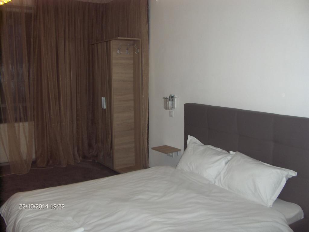 Hotel Vitan273 Bukarest Kültér fotó